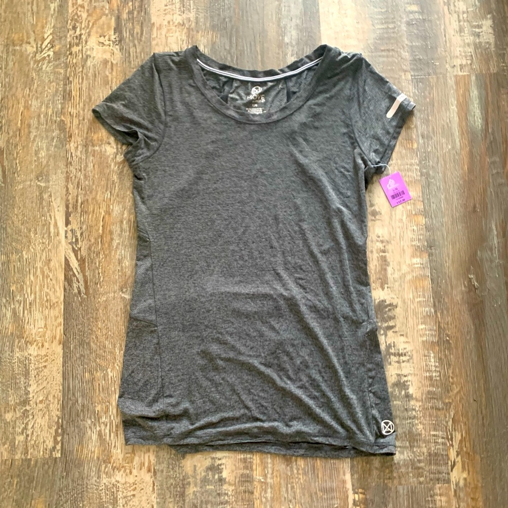 💪🏼Move by Ardene cute workout top 🌼